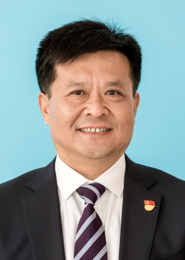 邓志军--诚城集团党委书记、董事长